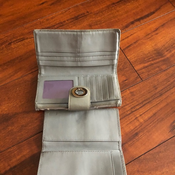 Wallet - Picture 4 of 4